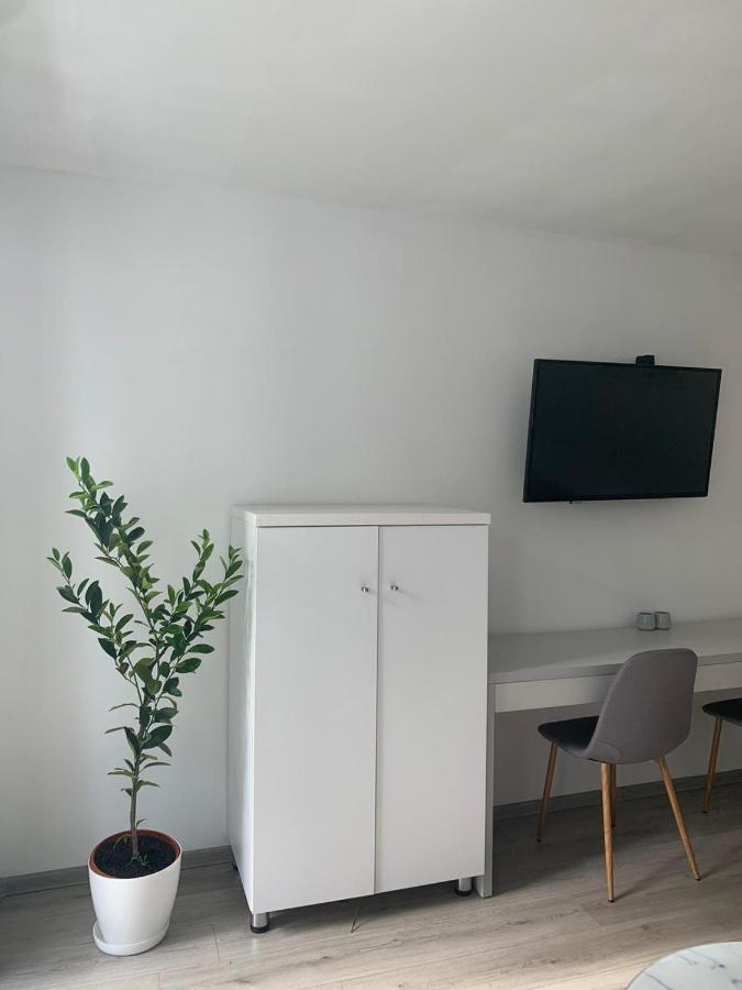 טוזלה Abby Apartmentz מראה חיצוני תמונה