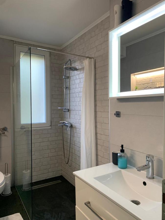 טוזלה Abby Apartmentz מראה חיצוני תמונה