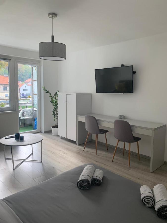 טוזלה Abby Apartmentz מראה חיצוני תמונה